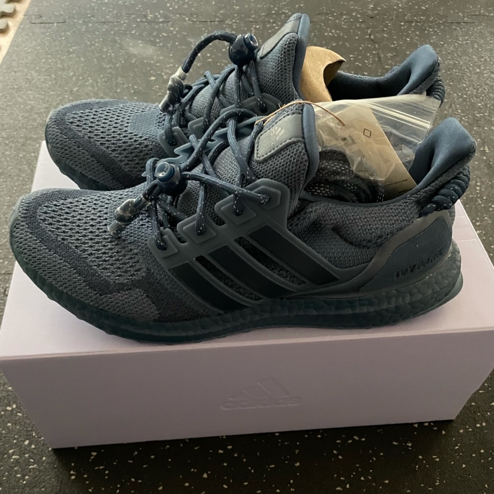 Adidas IVY PARK By Beyoncé Sneakers